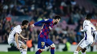 出表现的完 出表现的完